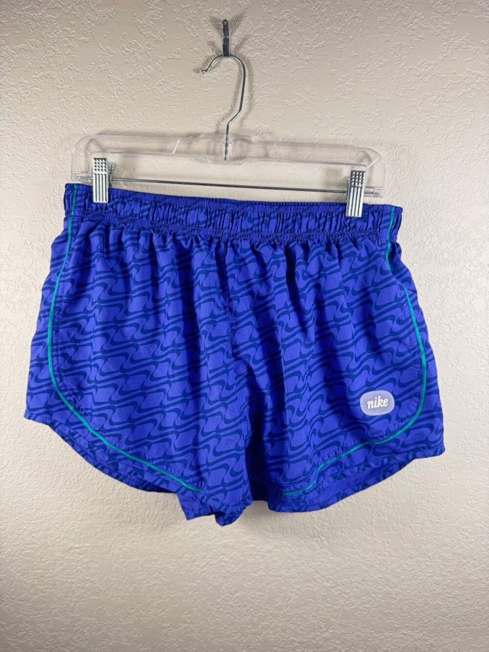 Nike Dri-FIT Icon Clash Tempo Running Shorts Womens XL Blue Purple Print DQ6356